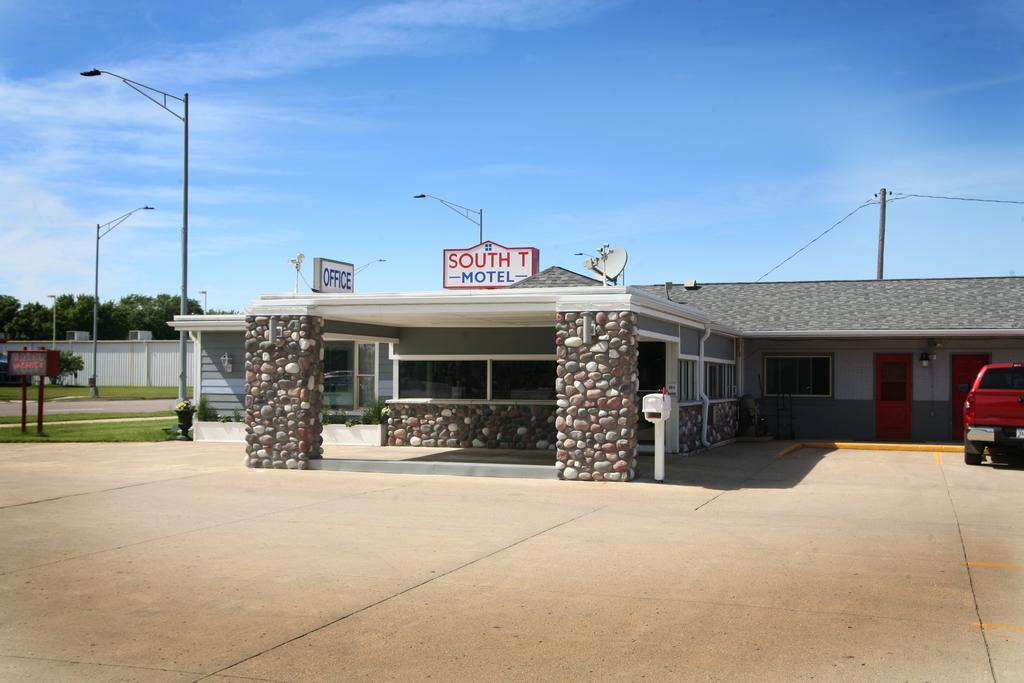 South T Motel Spencer Exteriör bild